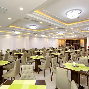 Roliva & 4*, Da Nang Vietnam