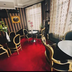 Zava Boutique Central 3*, Bucarest Rumanía