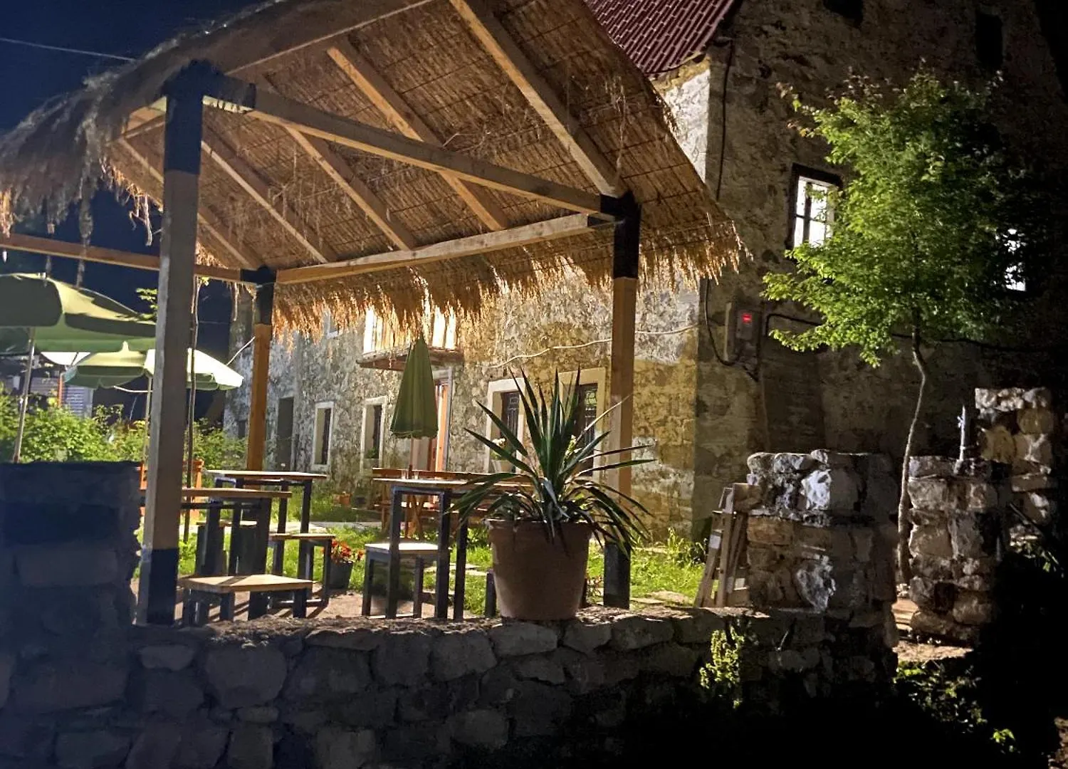 Guesthouse Kujtimi Theth Guest house